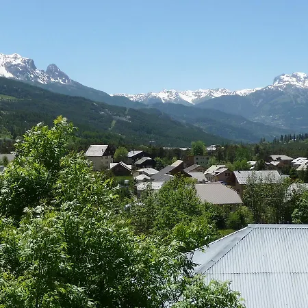 D'etape De L'ardoisiere Jausiers